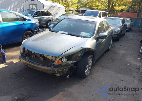 2009 Honda Accord 2.4 Ex-L z USA, uszkodzony, nr VIN 1HGCP26869A054106